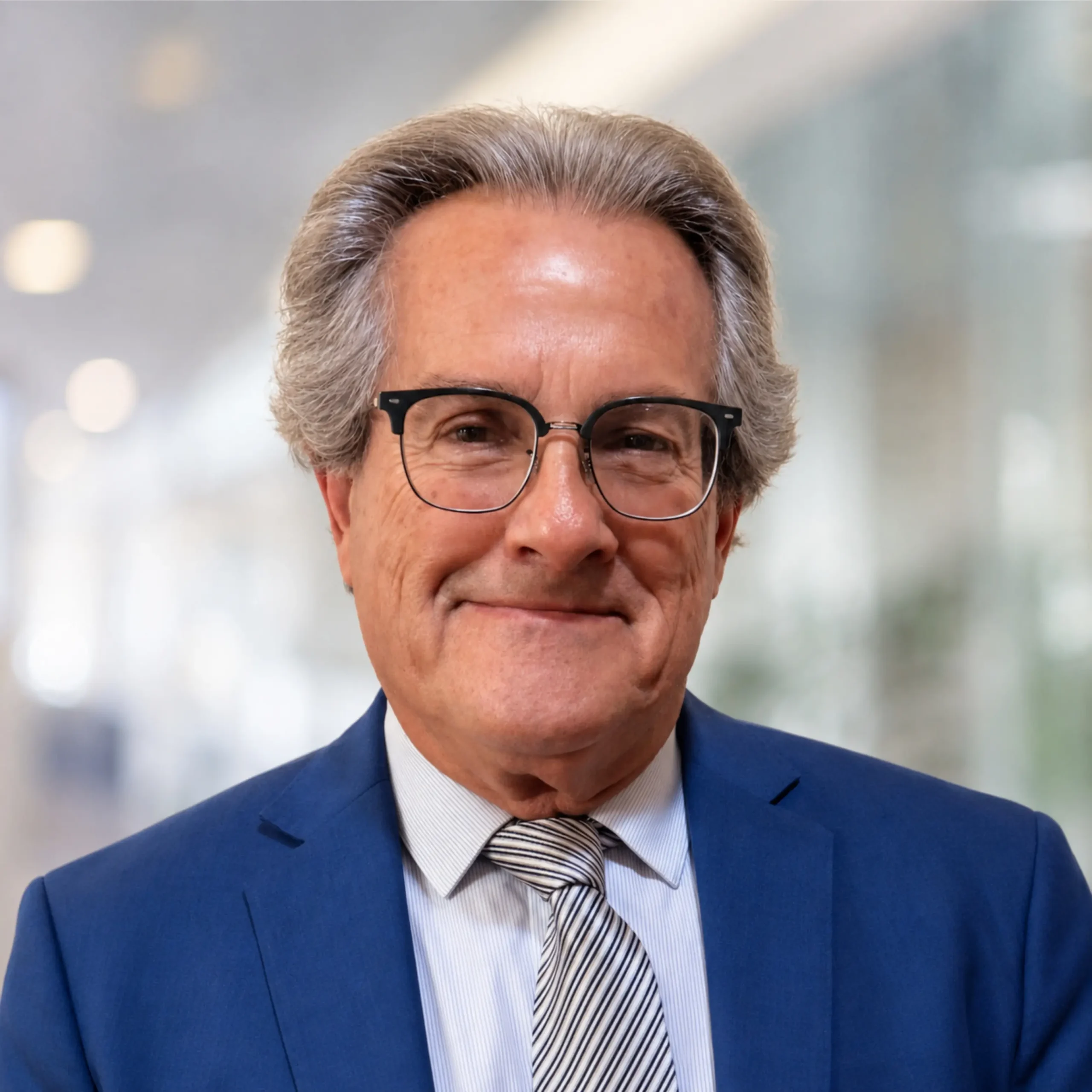 Dr. Tomas Dawid